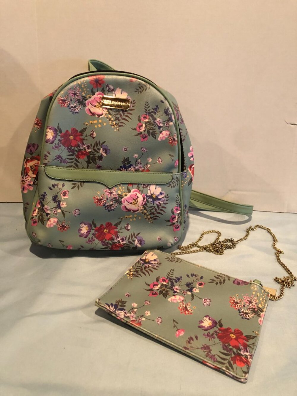 Big Buddha Green Floral Faux Leather Backpack with MATCHING PURSE!